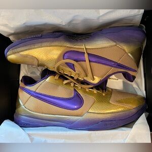 Nike Kobe 5 Protro
Undefeated Hall of Fame